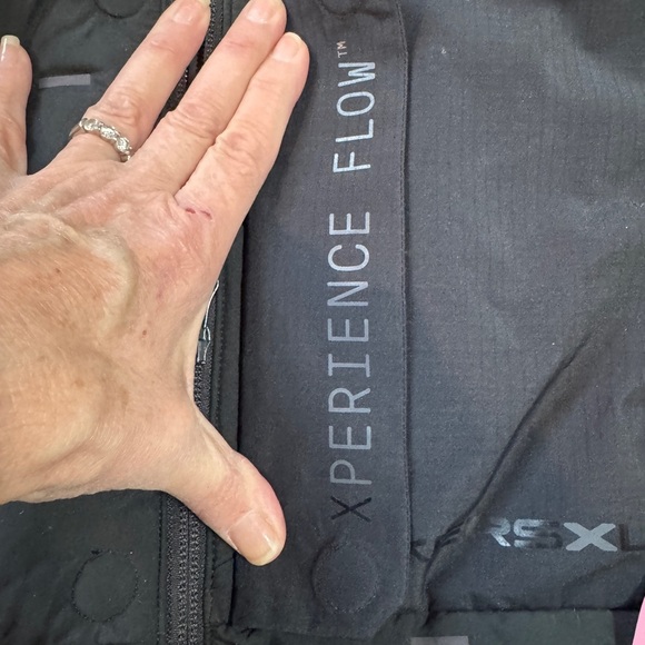 RARE Decker’s X Lab Vest Textured Full Zip Men’s Small EUC Black - Picture 5 of 8